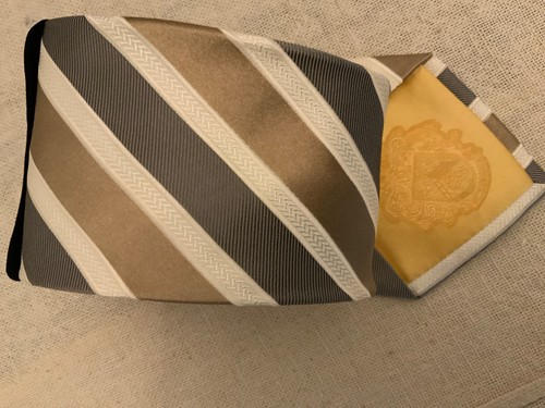 New Donald Trump mens tie Signature Collection Gray Beige Gold White Stripe Silk - Picture 7 of 15