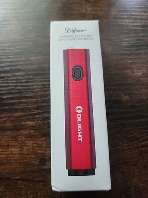 Olight Diffuse Red 700 Lumens Pocket Flashlight 5 Modes Merry Christmas Santa 