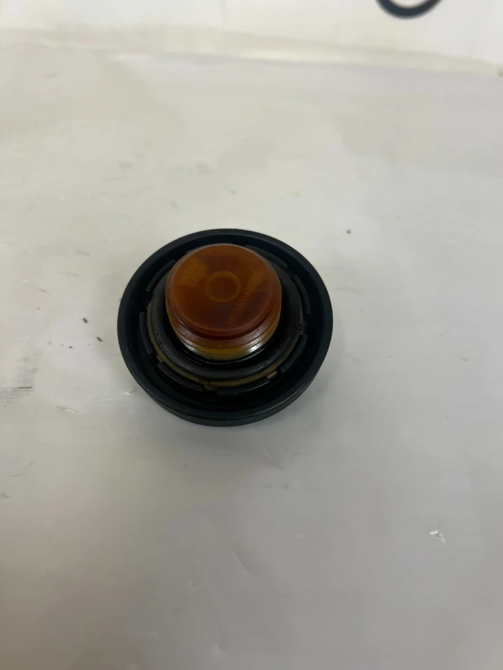 Engine Oil Filler Cap 2651026611 ⭐OEM⭐ HYUNDAI KIA 2007-2020 OEM - Image 3 of 4