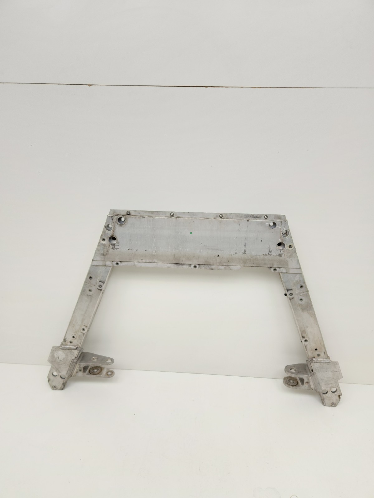 2015-2016 MCLAREN 650S SPIDER REAR LOWER ENGINE SUBFRAME CROSSMEMBER SUPPORT OEM