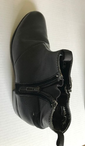 Black Hush Puppies Waterproof Booties Women's sz 11M - Picture 6 of 7