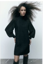 Zara New Women’s Black Long Sleeve Textured Flower Dress. Size Small