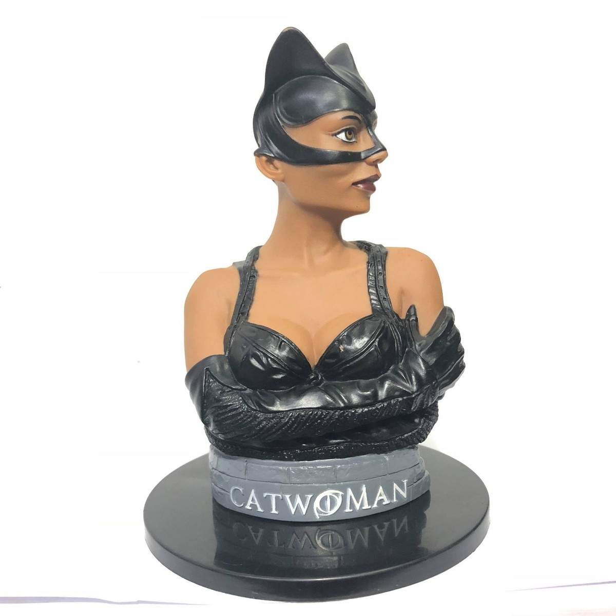 ★ CATWOMAN MOVIE MINI-BUST Batman 1966 TV Series Catwoman Mini-Bust - GeekAlerts