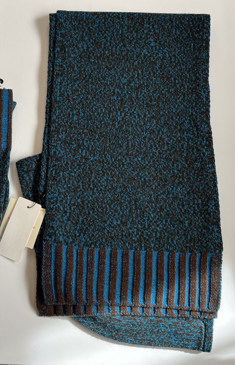 Uniqlo x MARNI Knitted Hooded Scarf & Mittens Set Blue | eBay Uniqlo x MARNI Knitted Hooded Scarf & Mittens Set Blue | eBay