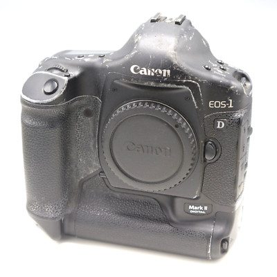 CANON EOS 1D MKII Digital preowned camera - low shutter count -full frame sensor