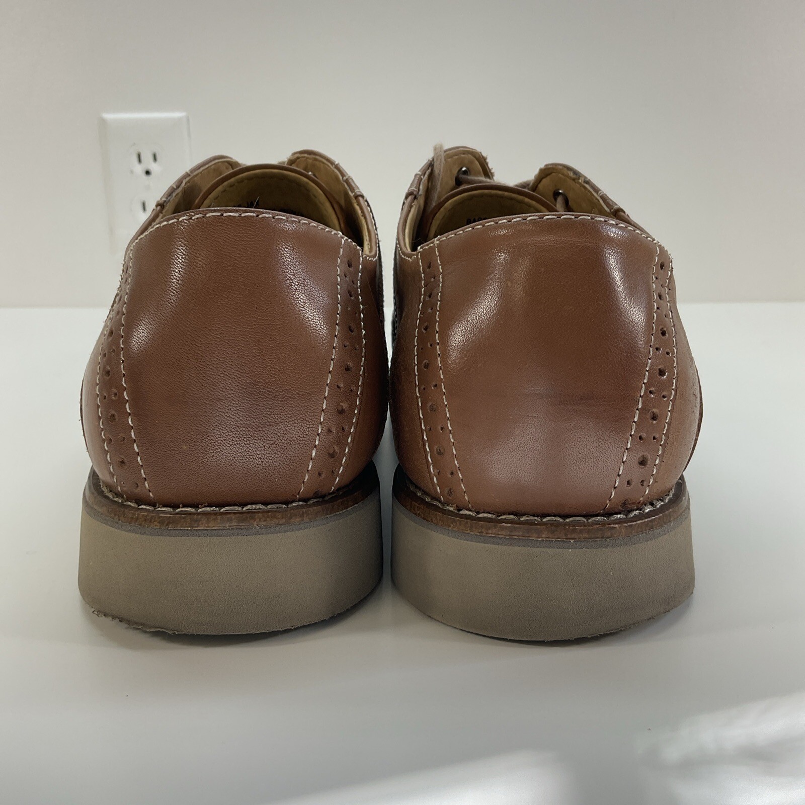 SAOLA Scarpe eleganti Oxford Bass & Co da uomo marrone chiaro in pelle stringate taglia 11 M