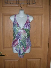 BLEU/ROD BEATTIE - MULTI COLOR SUIT - SIZE 14 - PALM FRONDS - PRETTY!!  NWT!!