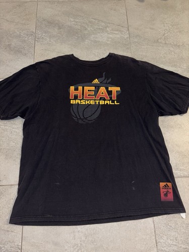 Adidas Miami Heat Basketball Tee Shirt Men 2XL Black 3 Stripes on Back NBA Wade