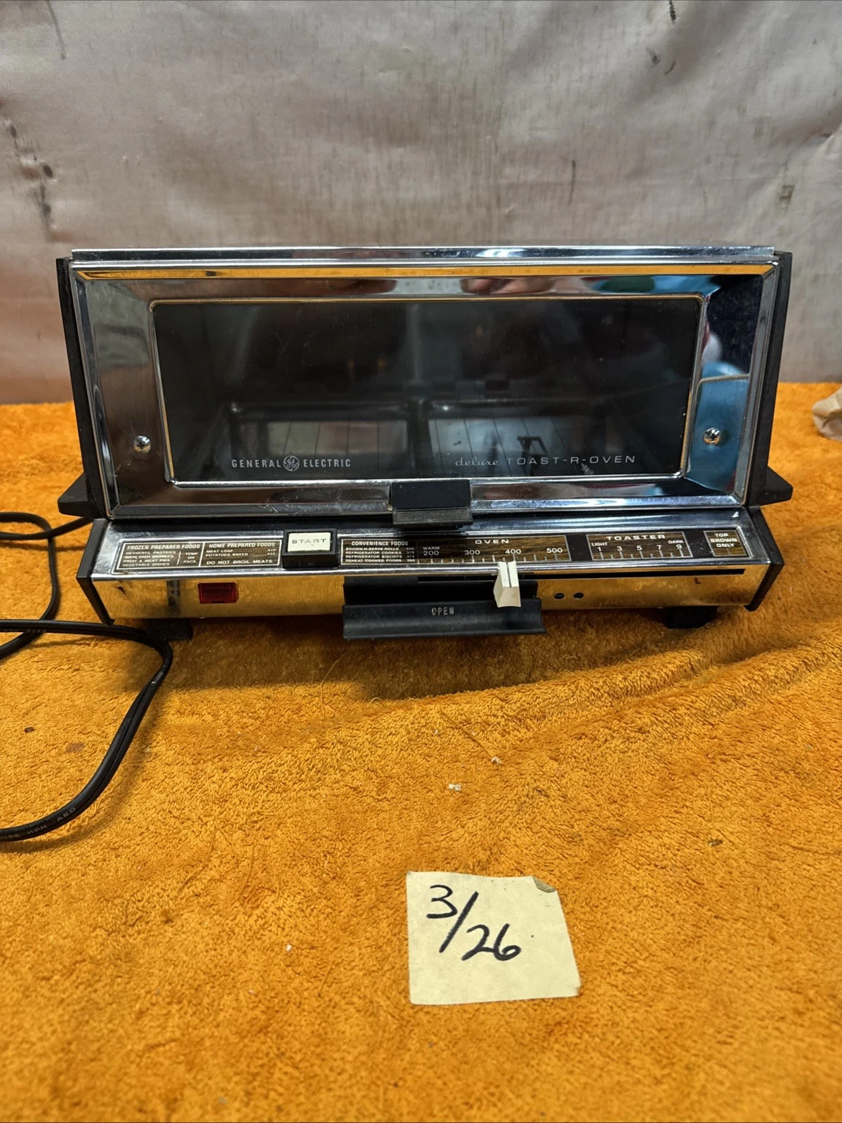 I - Vintage 1960’s General Electric A4T93B Deluxe Toast-R-Oven Chrome Toaster