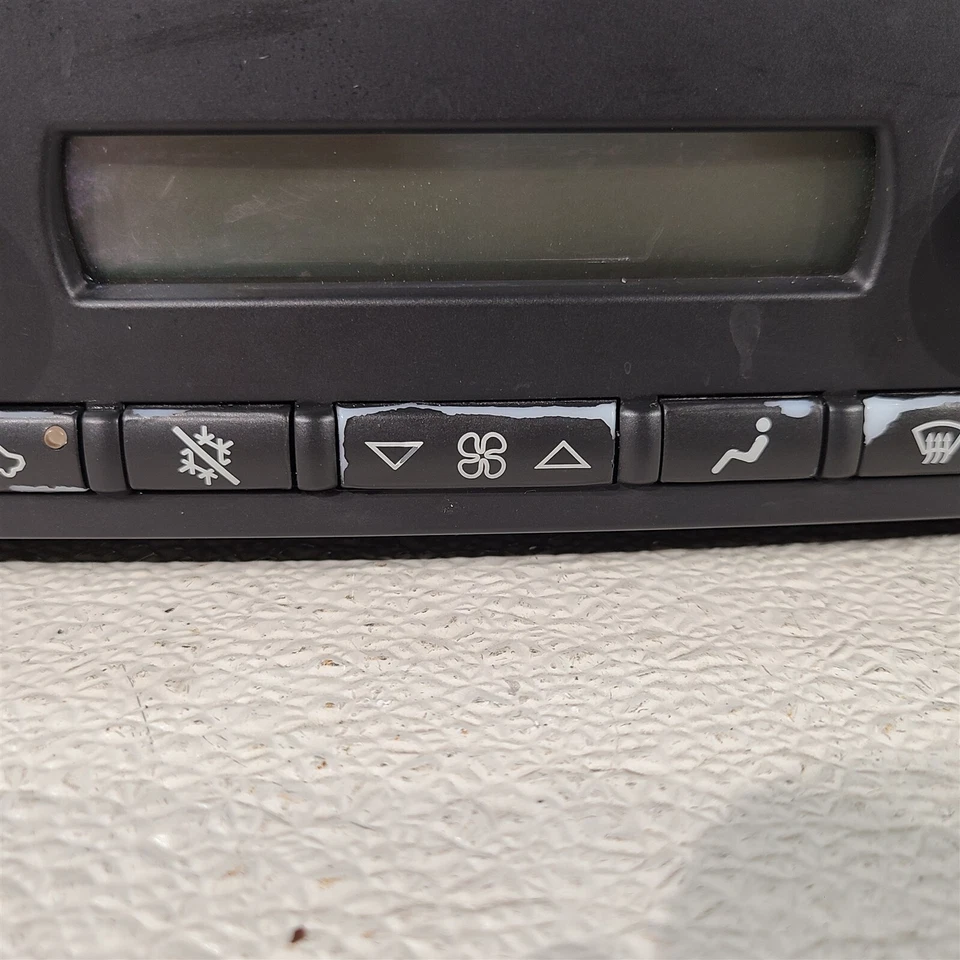 06-13 Corvette C6 Dual Zone Climate Hvac Control Ac Heat Fan Control Oem Aa7411 - Image 3 of 4