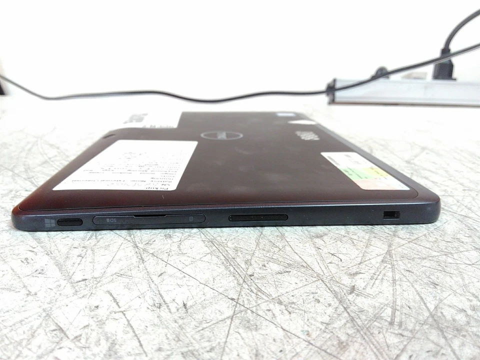 Dell Latitude 5175 10.8" Intel Core M5-6Y57 1.1GHz 4GB 256GB SSD No OS No PSU  - Image 4 of 4