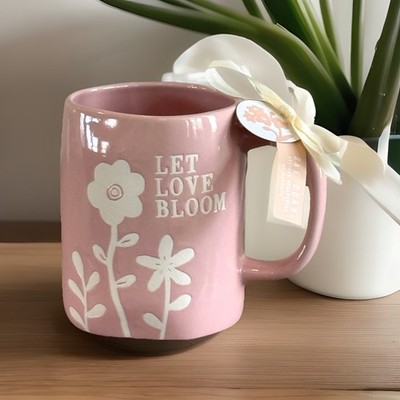  RAE DUNN MAGENTA  LET LOVE BLOOM    HANDMADE CERAMIC MUG   