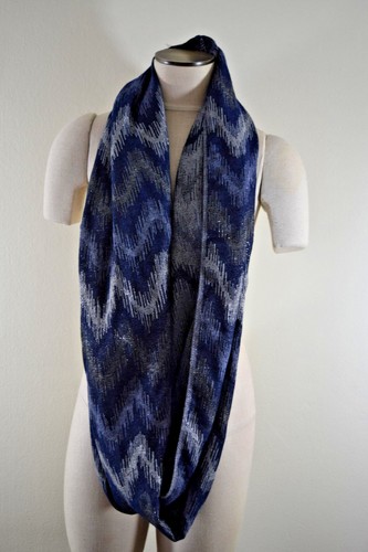 Cejon Infinity Women's Blue NAVY ZIGZAG PATTERN Artistic Nice Scarf - Picture 7 of 9