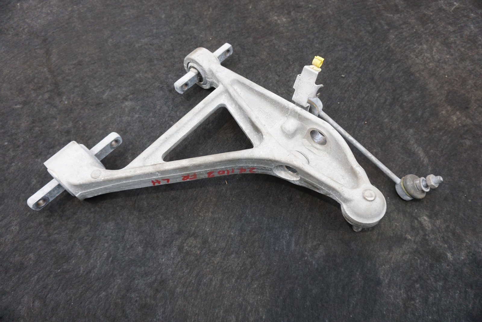 Set 2 Front Left Upper & Lower Control Arm OEM 235132 Ferrari California 2012-14