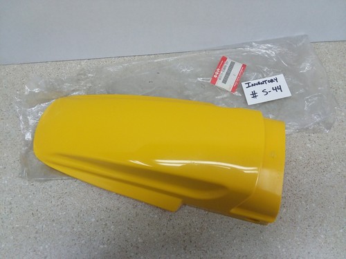 NOS Suzuki RM80 Original Yellow Rear Fender 1996 1997 1998 1999 #63111-03B00-25Y - Picture 13 of 17