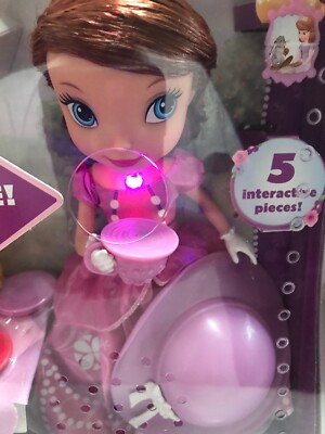 Disney Sofia The First Tea Party Picnic set w/5 interactive pieces