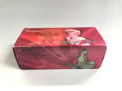 NEW ACTION 1953 MARILYN MONROE CORVETTE LIMITED EDITION 1:32 DIE CAST CAR - Picture 2 of 14