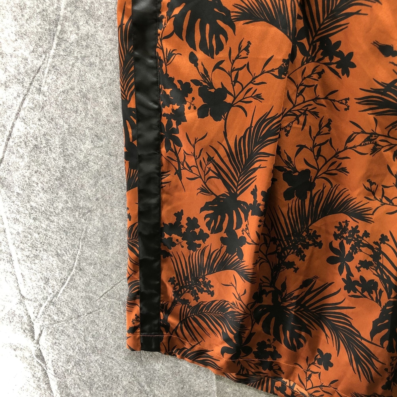 Picture 4 of 10