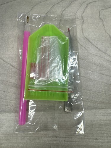 Diamond Painting Accessory Lot of 10: All Include Pen, Wax & Tray, 5 w/ Tweasers - Picture 3 of 5