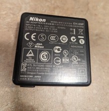 OEM Nikon AC Adapter Model EH-69P Output 5V 0.55A For Coolpix Camera