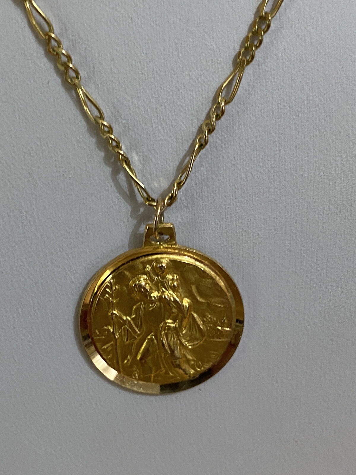 Vintage St Christopher 18ct Solid Gold Pendant On… - image 6