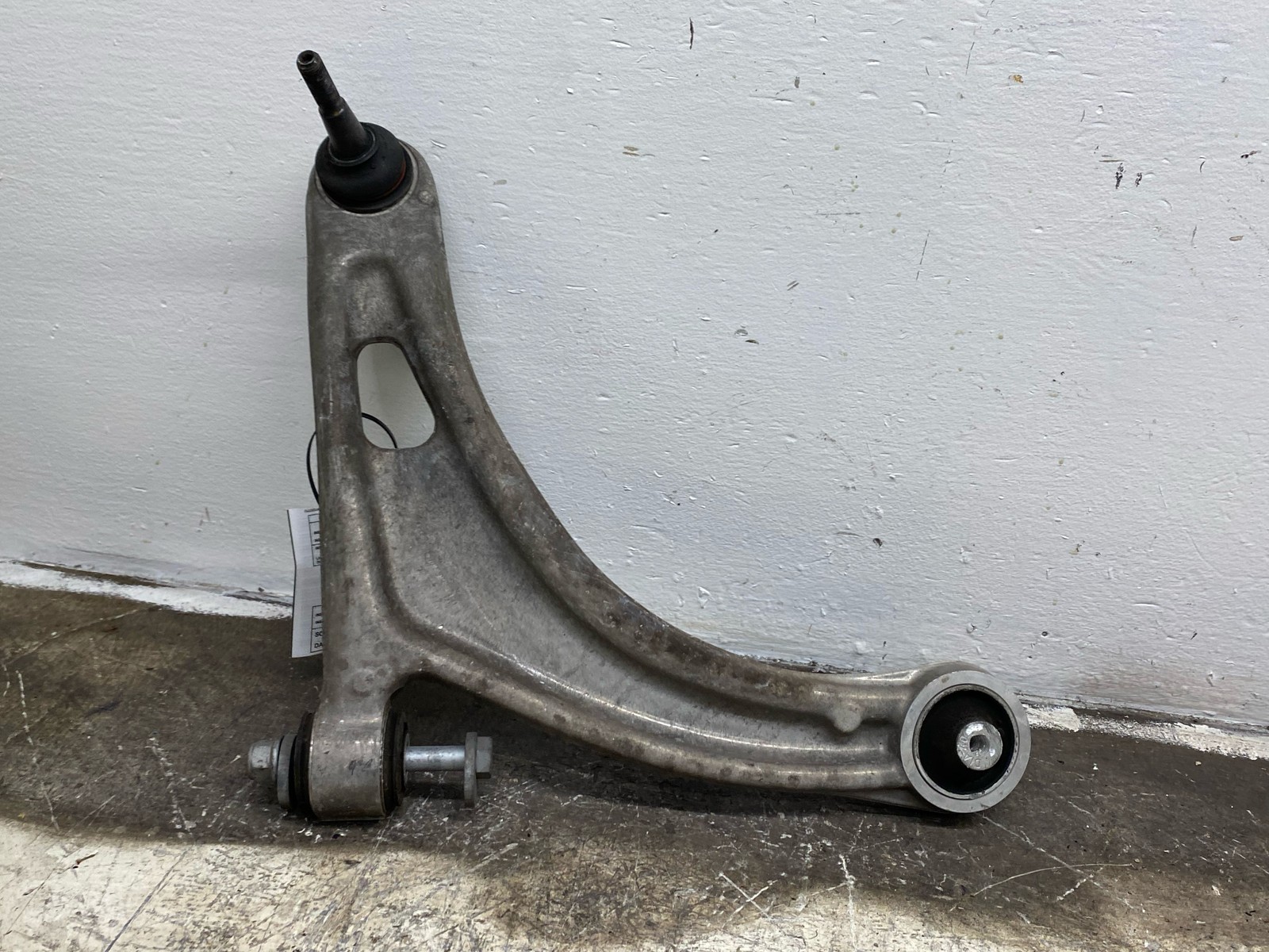 2019-2023 ASTON MARTIN VANTAGE OEM 4.0L RWD FRONT LEFT LOWER CONTROL ARM *12K*