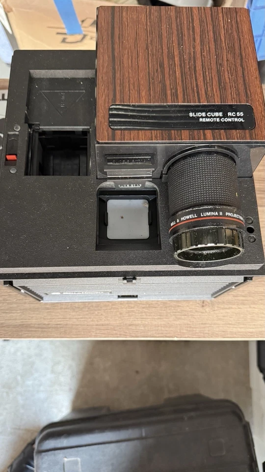 Vintage Bell & Howell RC55 Slide Cube Projector w/ Manual & Slides - Image 2 of 4