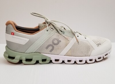 ON Cloud Cloudflow Running Sneaker Shoes Aloe/White Women's Size 9 Athletic  | eBay