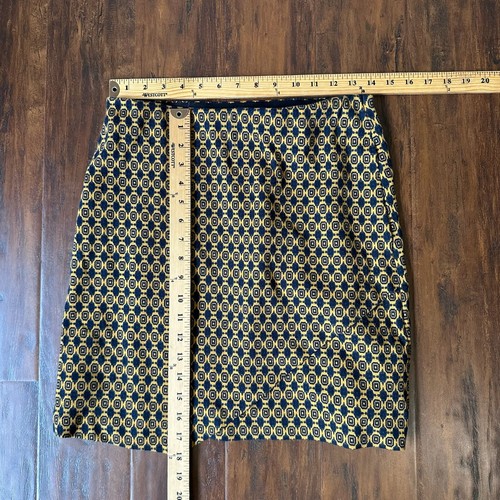 CABI Standout Kensington Mini Skirt Women S Brown Black Standout Medallion Print - Picture 9 of 9