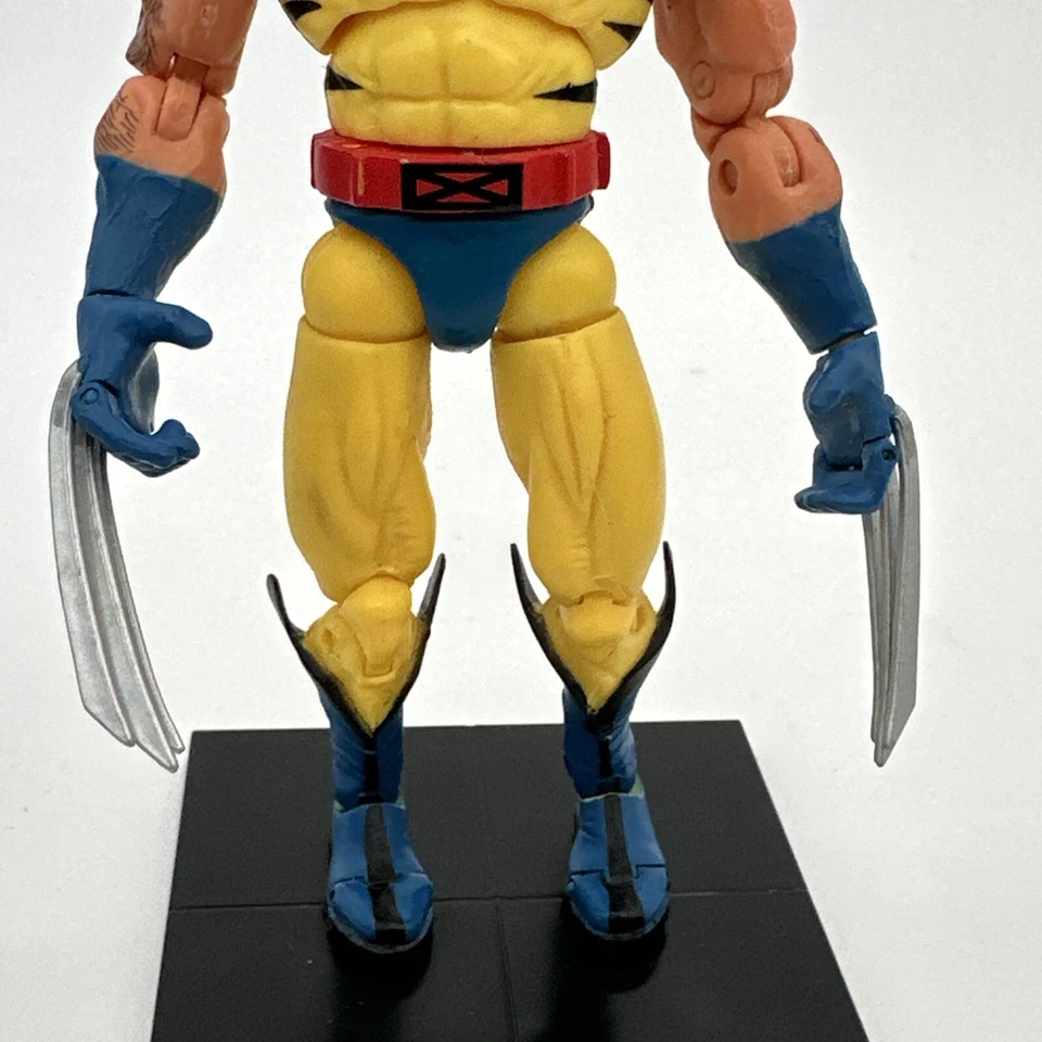 Figura Wolverine Marvel Legends Red Hulk Serie BAF Rayas Negras Tigre 6" Foto 3 de 4