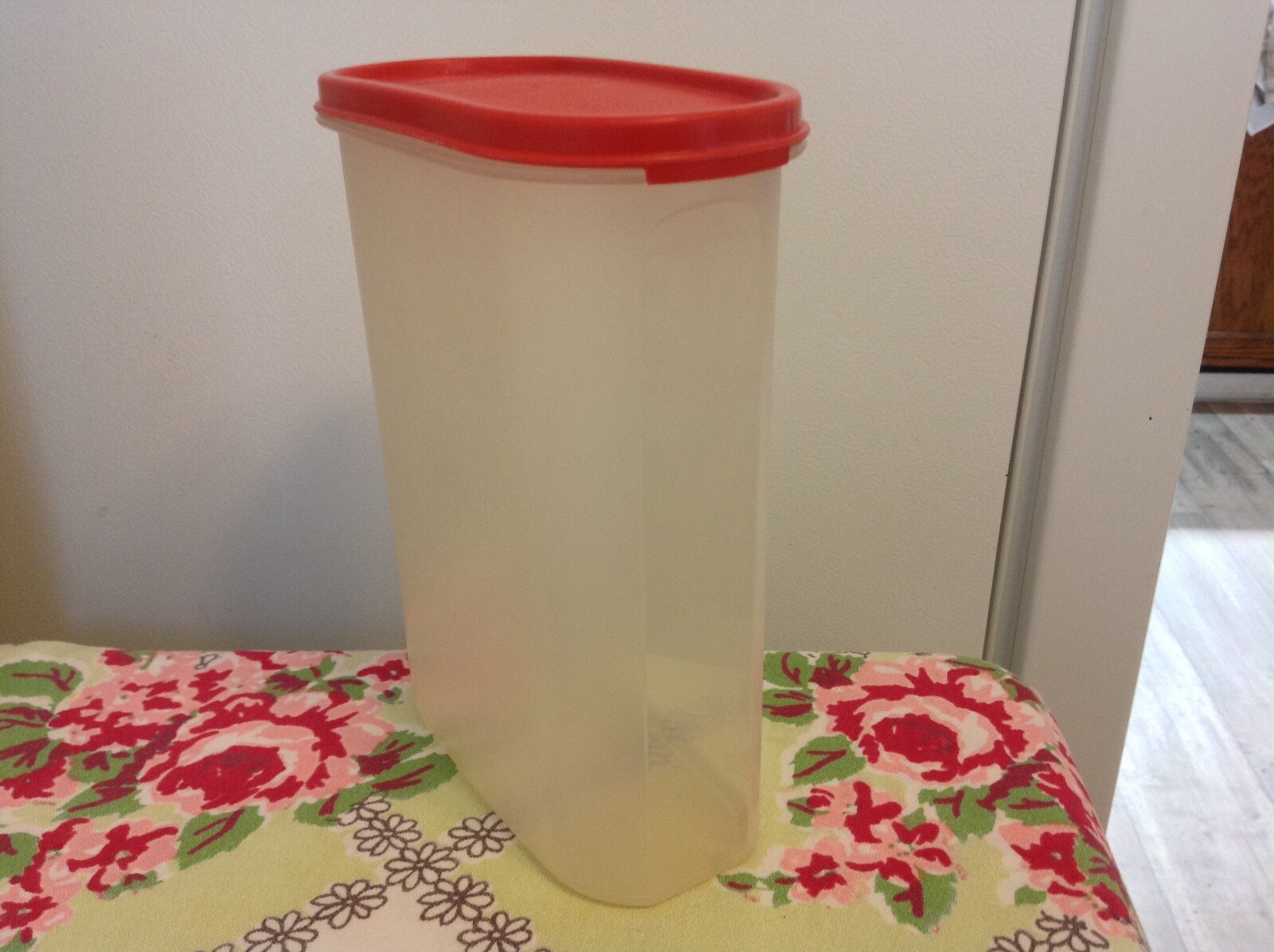 Poppy Tupperware Tupperware: MODULAR MATES canister Oval Poppy Red lid/seal- Sizes 9 & 3 ...