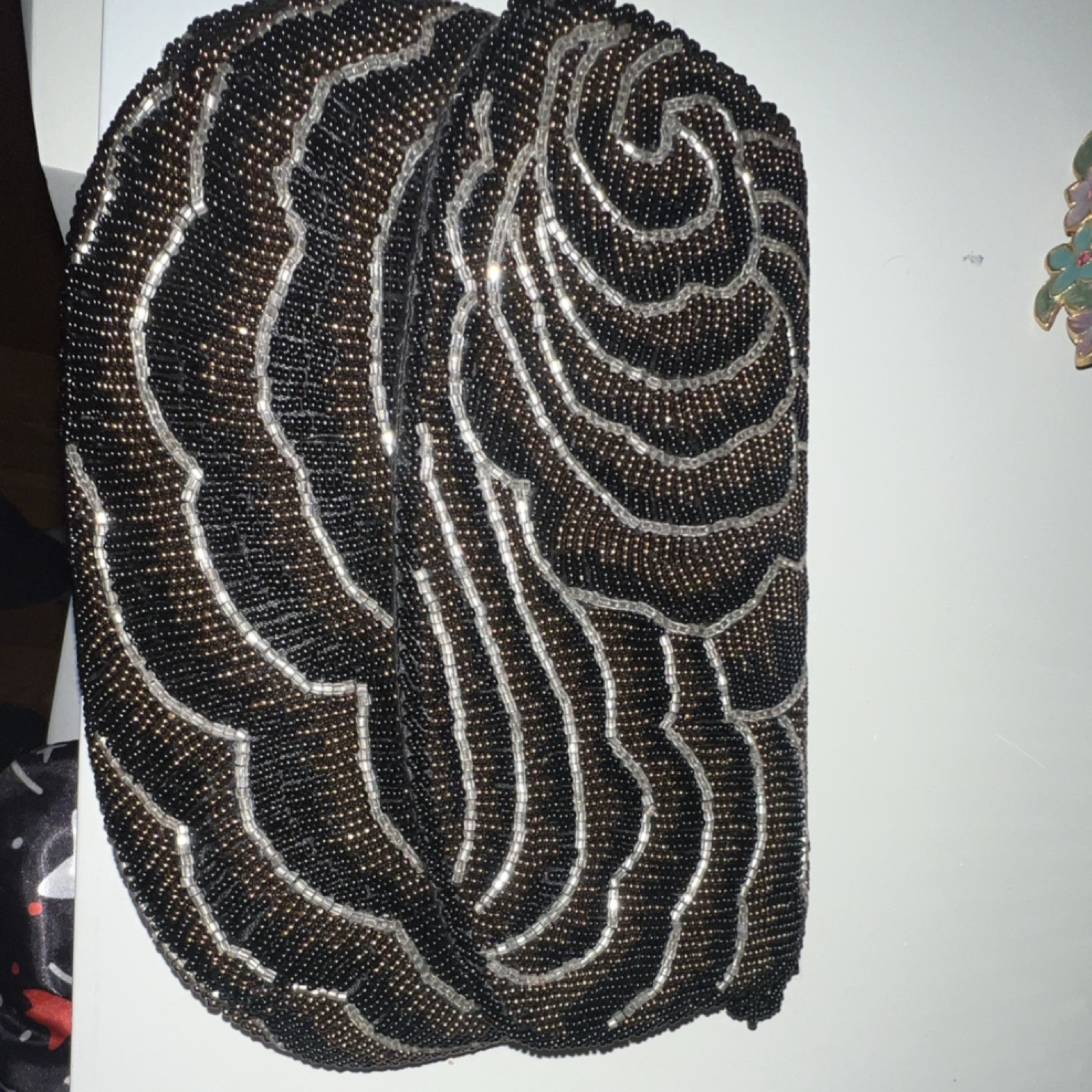 Black Silver Beaded Abstract Pattern Rectangle Cl… - image 1