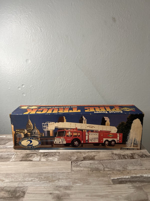 Sunoco Toy Aerial Tower Fire Truck 1995 New In Box