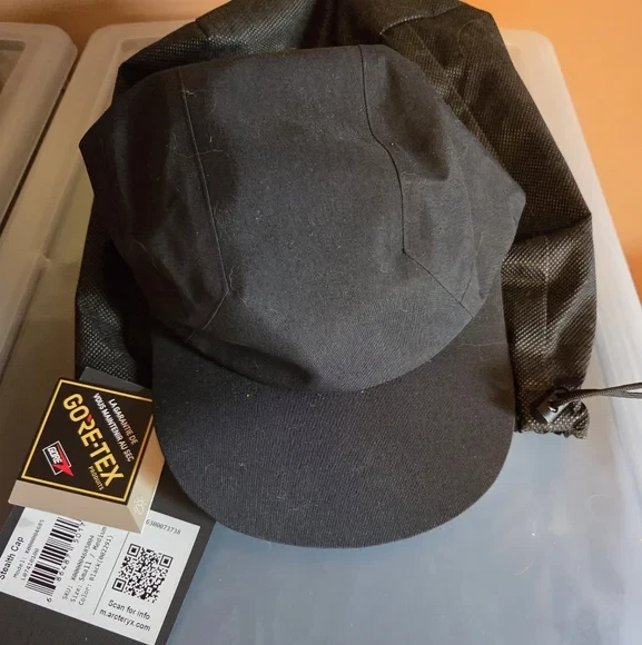 t*a様 ARC'TERYX VEILANCE Stealth Cap S-M ARCTERYX VEILANCE Stealth Cap Waterproof GORE-TEX Hat , S/M NEW