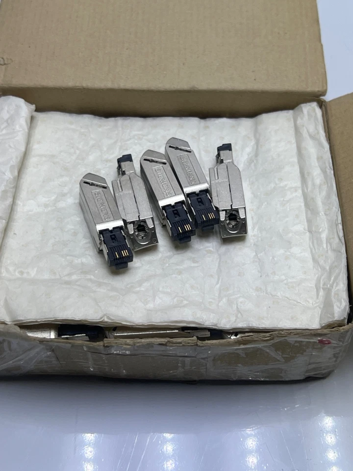 (Lote 65 Piezas) Siemens 6GK1901-1BB11-2AE0 Industrial Ethernet FC RJ45 Enchufe 180-4x2 Foto 3 de 4