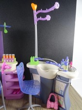 Barbie Puppenmöbel Cool Looks Frisör-Salon Mattel C0555 wie abgebildet (18804)