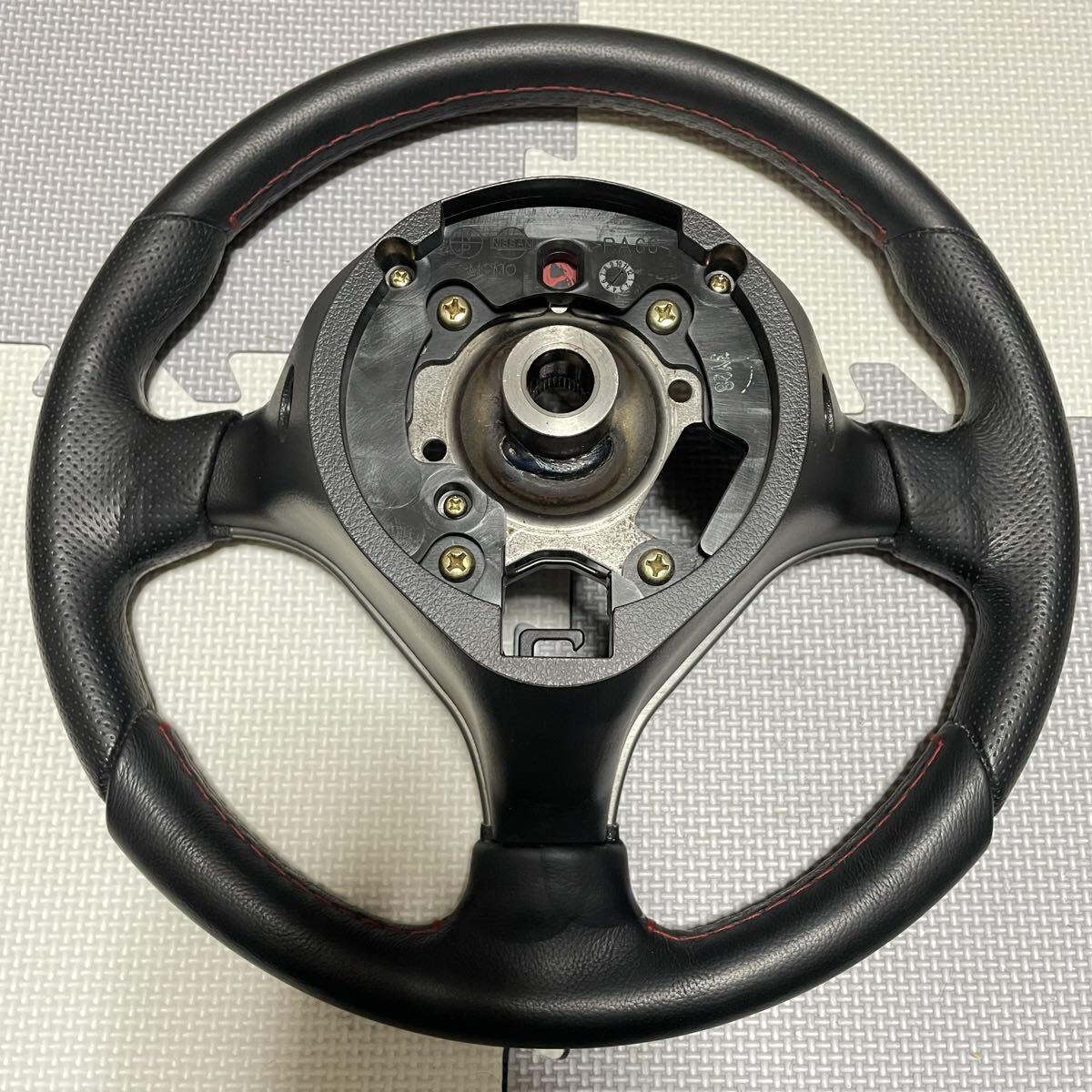Nissan OEM MOMO Leather Steering Wheel for Skyline V35 Z33 350Z