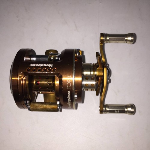 Megabass Monoblock Bespoke Limited Evolution Topaz Right Bait Fishing Reel - Picture 2 of 7