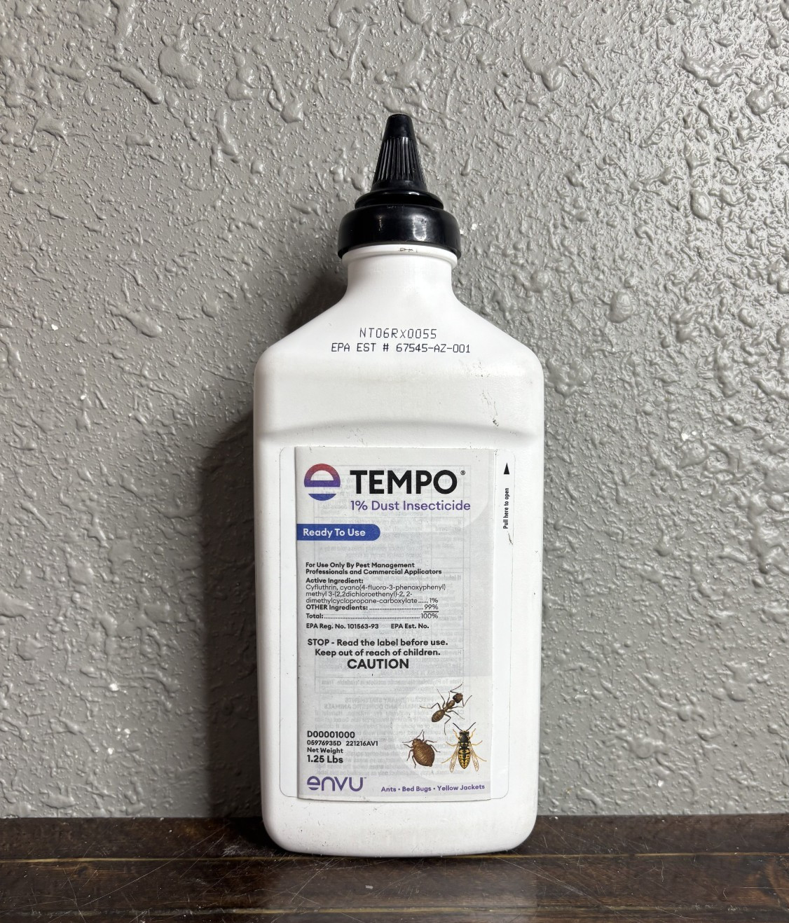 Tempo 1% Dust Insecticide Ready to Use 1.25 lb Envu EPA Reg 101563-93