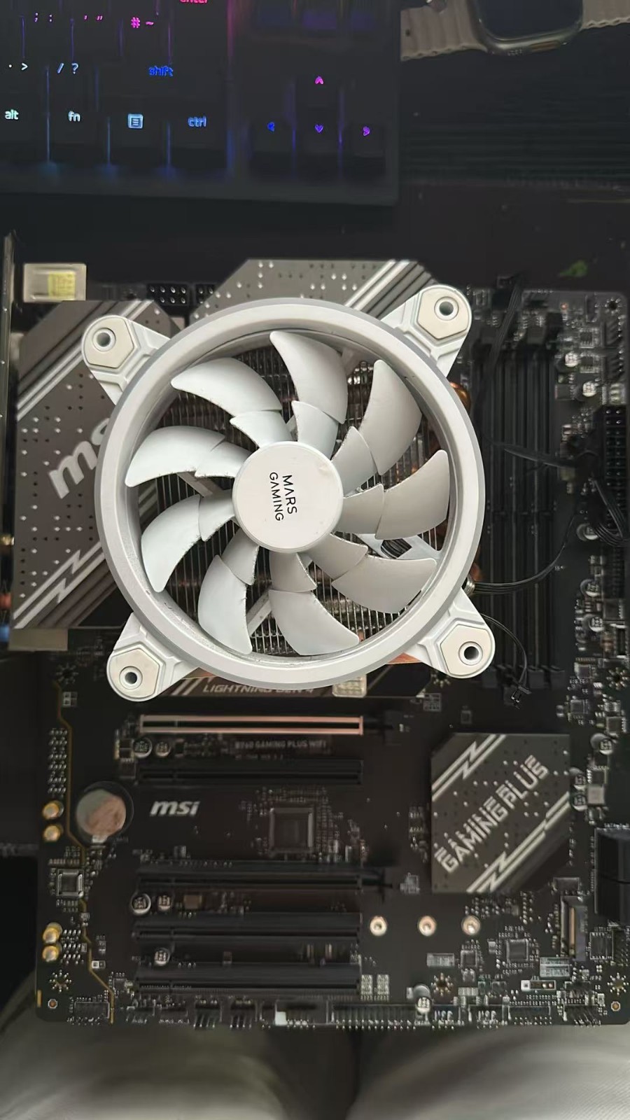 i5 12400F +MSI B760 Gaming Plus WiFi DDr5