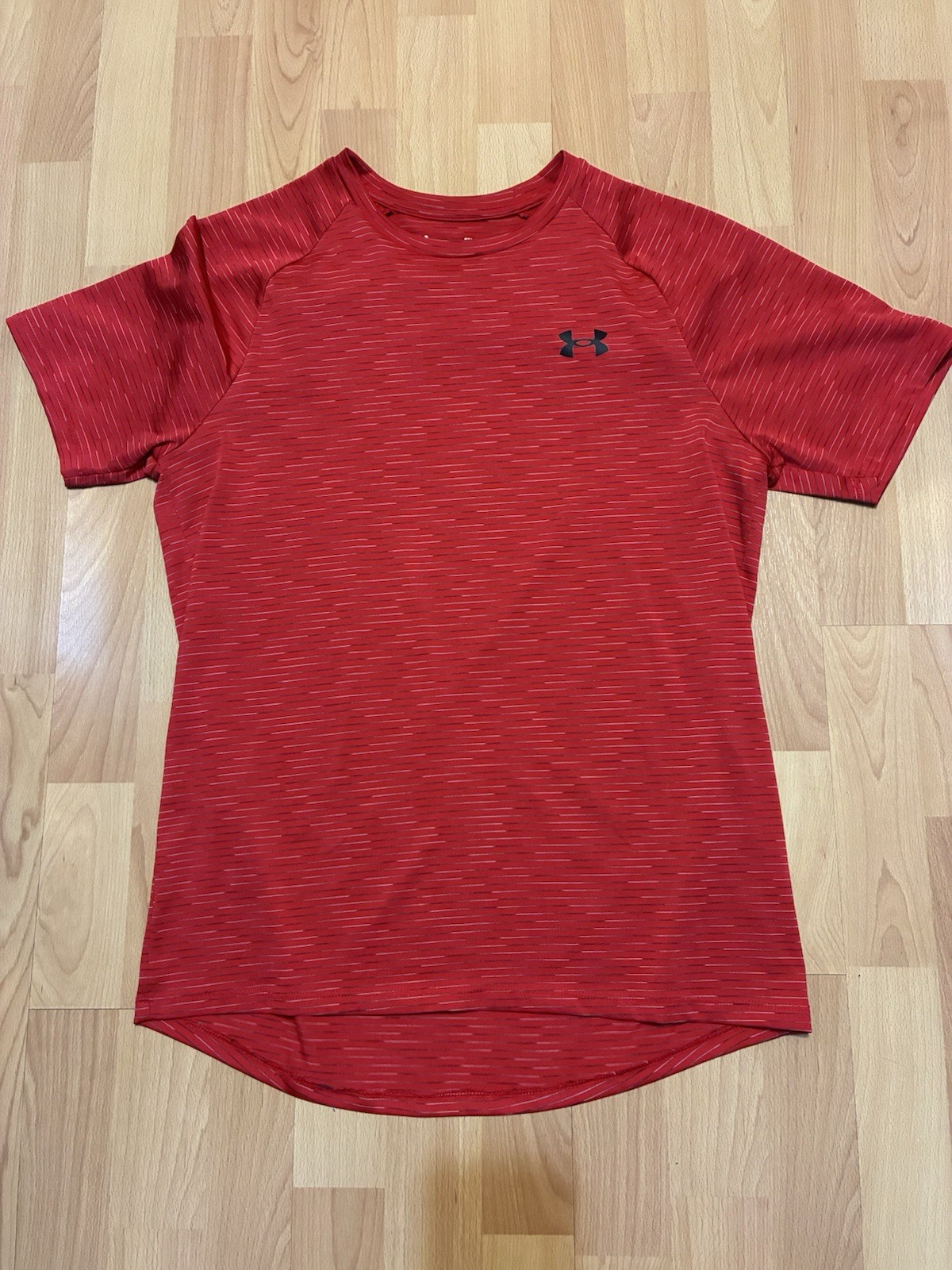 Under Armour Red Small Exercise Workout Tech Tee … - image 1