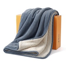 Waterproof Dog Blanket Small Pet Throw Sherpa Fleece Couch Protector