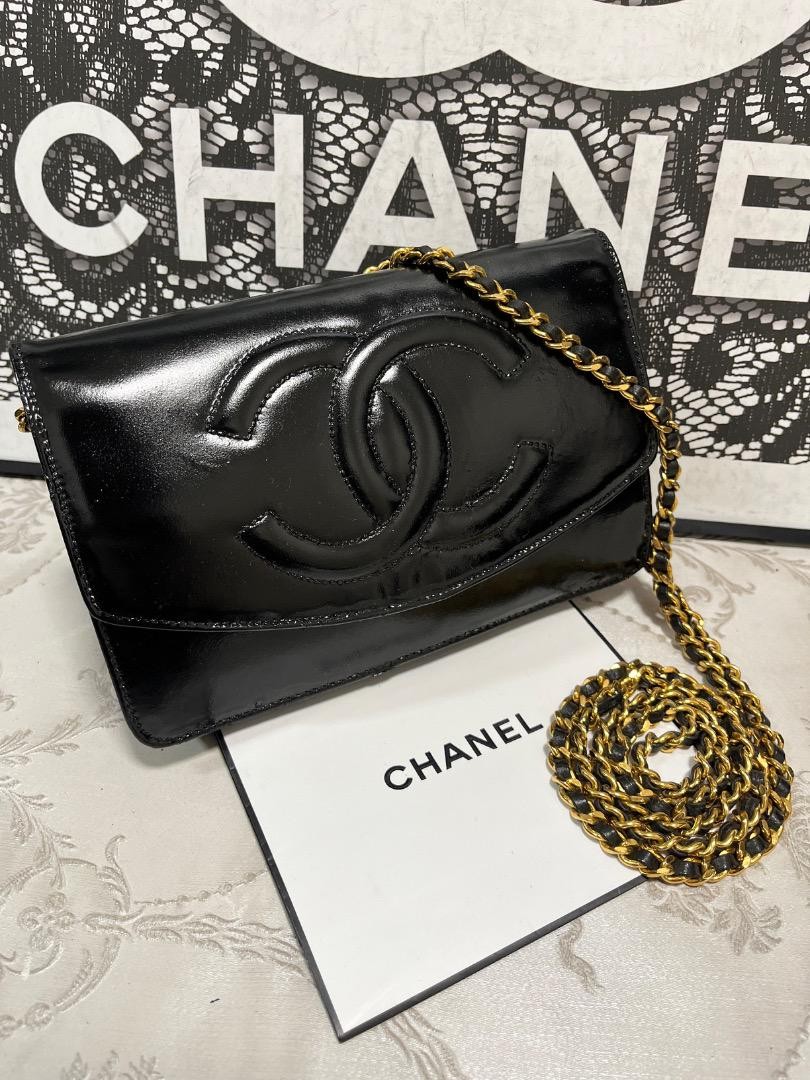 Chanel Vintage Large CC Logo Chain Wallet Single Flap From Japan