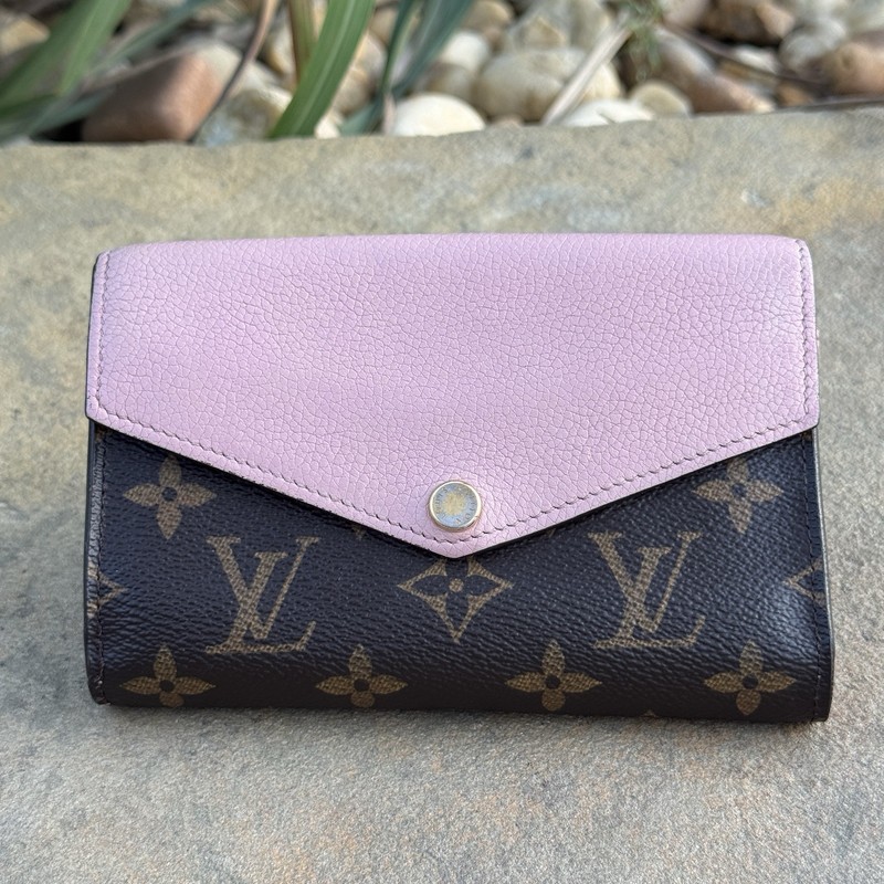 Louis Vuitton Monogram Pallas Compact Wallet in Rose Poudre