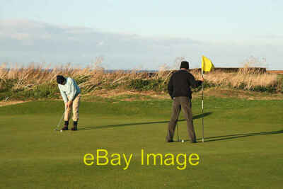 Photo 6x4 The 1st green at Winterfield Golf Course Dunbar This 18 hole li c2008
