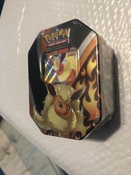 Pokémon TCG: Eevee Evolutions Tin (Vaporeon V / Jolteon V / Flareon V)