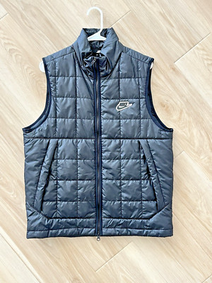   Nike Men s Quilted Puffer Vest   Black, Full-Zip, Lightweight, Size [M]  