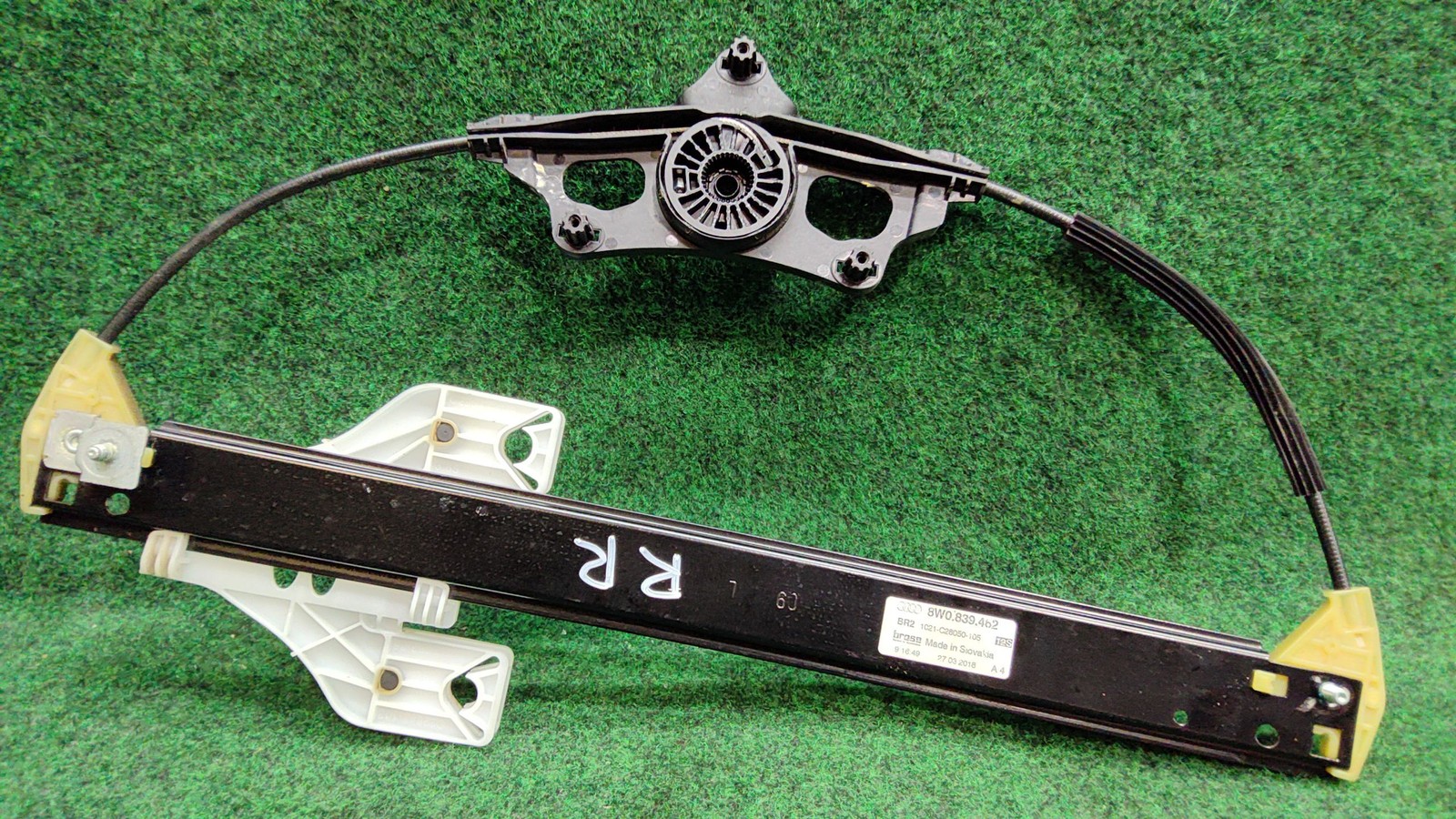 2017-2019 Audi A4 Quattro Right Rear Door Window Regulator Oem 8w0839462