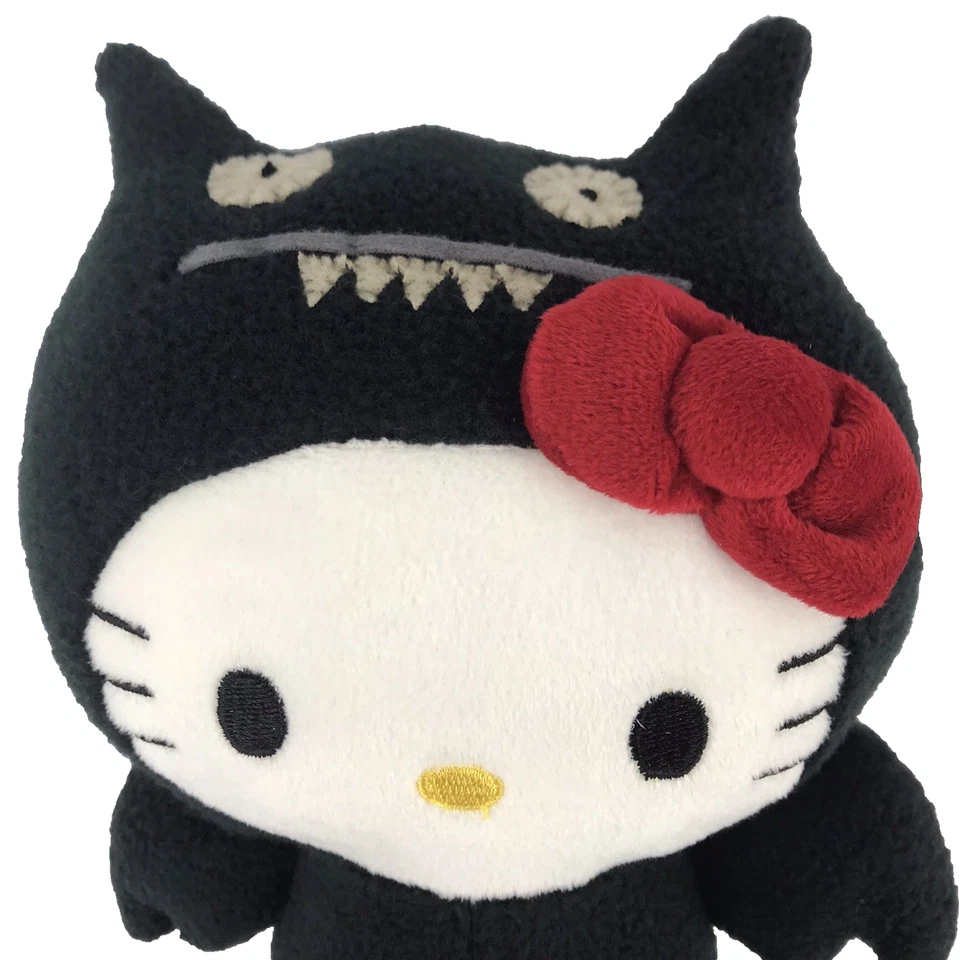 Boneca feia Hello Kitty Ice-Bat pelúcia 9" bicho de pelúcia preto Sanrio 2013 #4037872 - Imagem 4 de 4