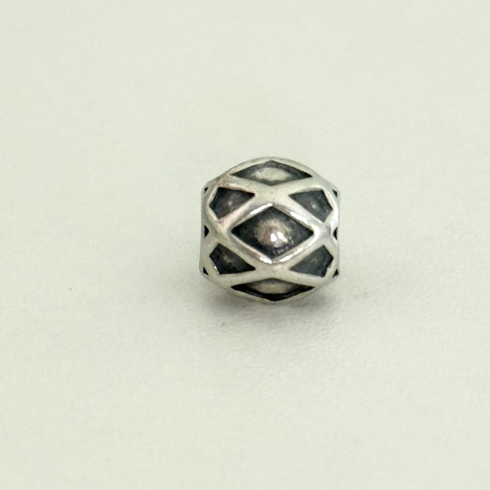 Pandora 925 Sterling Silver Criss Cross Web Rare Retired Bead Charm
